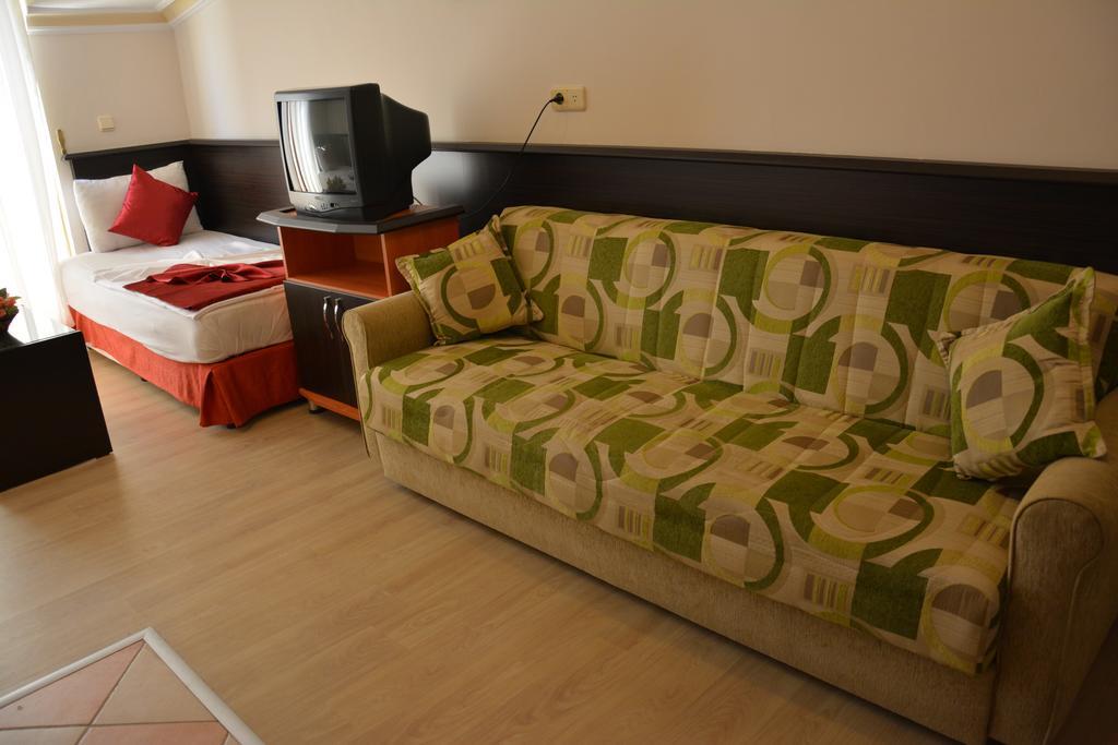 Yavuzhan Hotel Side Luaran gambar